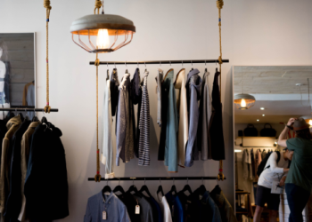 Odzież męska: dogłębne spojrzenie na to, jak ubierać się dla mężczyzn w Polsce