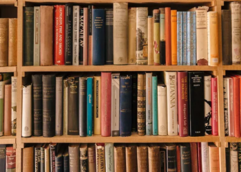 Top 6 Sites For Buying Books, Music & Movies Online