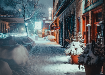 5 Ways To Stay Warm And Comfortable This Holiday Season