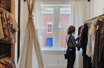 How To Find The Best Place To Buy Your Clothing