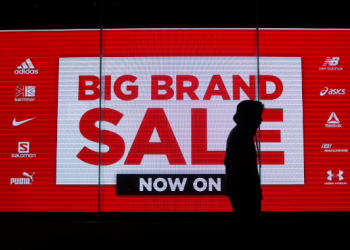 5 Reasons Why You Should Buy In Sale All Womenwear