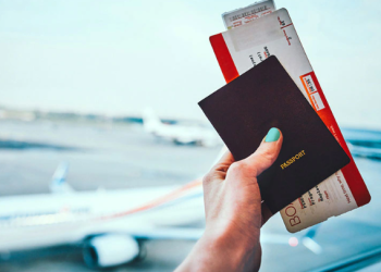 Traveling on a Budget? Try These Tips for Booking Affordable Flights and Hotels