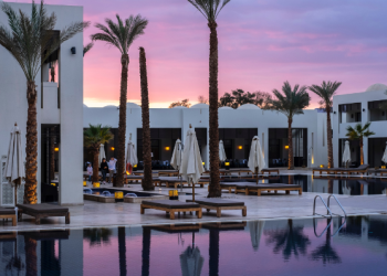 Why Booking Hotels in Advance Can Make Your Travel Experience Stress-Free