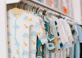 Comfort on-the-go: The Top 5 Clothing & Slings for Your Baby