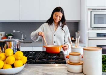 Upgrade Your Cooking Game with Trendy Kitchen Wears: Here’s What You Need to Know!