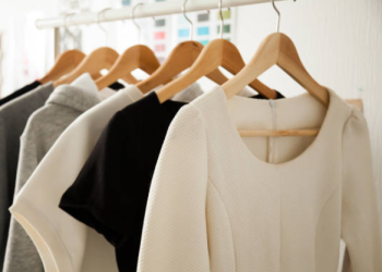 Why Buying Stylish Clothes is a Great Way to Show Your Love and Appreciation