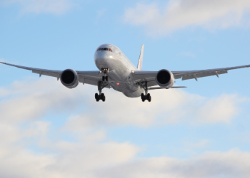 How to Score the Cheapest Flight Deals: A Comprehensive Guide