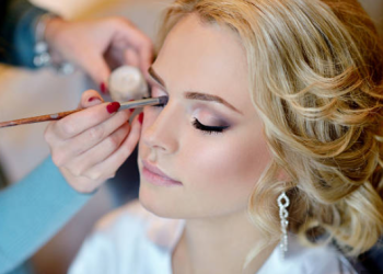 Escentual Website Review: The One-Stop Shop for All Your Makeup Necessities