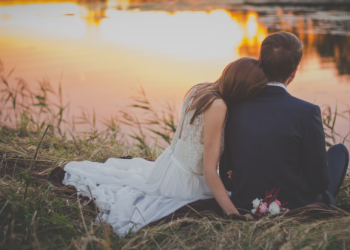 Dazzle at Your Next Event with These Glamorous Evening Gowns for Women