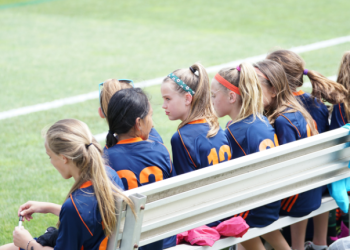 5 Essential Factors to Consider When Shopping for School Uniforms