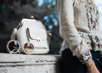 Stay on Trend: The Latest Fashion Trends in Women’s Clothing and Accessories