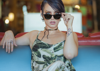 The Essential Guide to Buying Clothing That Flatters Every Woman’s Body Shape