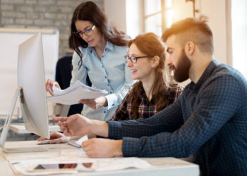 Recenzja witryny WPS: Pożegnaj się z kłopotami i przywitaj bezproblemową edycję plików PDF