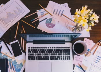 Recenzja witryny HoneyBook: Bezpieczna platforma do płatności online