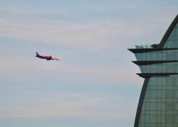 The Ultimate Guide to Booking Your Flights and Hotels: Tips, Tricks, and Best Practices