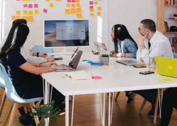 Otter Website Review: Streamline Your Meetings with Us