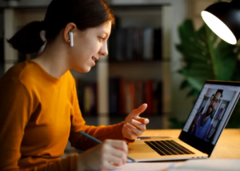 Ringcentral Website Review: Exploring the Features and Benefits for Smart Communication