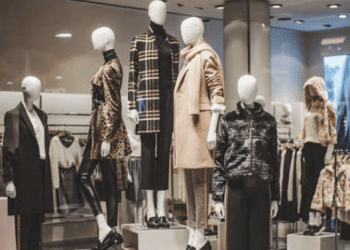 Bądź stylowy i żądny przygód: odkryj zalety odzieży męskiej Atlas