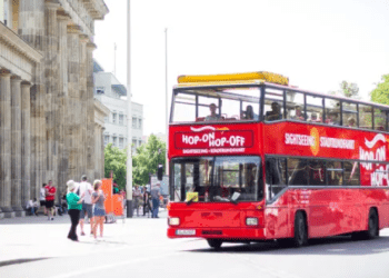 From City Hopping to Sightseeing: Embrace Adventure with Omio’s Bus Routes