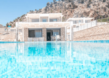 Why You Should Consider Booking Hotels & Flights Together on Hotwire