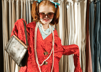 The Hidden Costs of Fast Fashion: Why We Should Go Behind Trendy Clothes