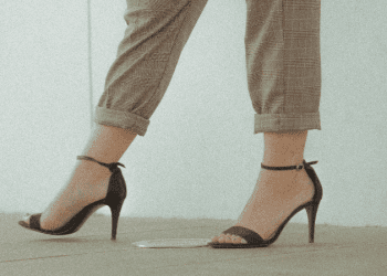 Step Up Her Style: The Best Shoes and Sandals to Gift Your Lady