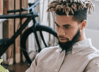 Deel Website Review: The Key to Streamlining Your Freelance Business