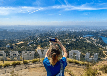 Navigating LA: How to Find the Best Flights and Accommodations for Your Dream Trip