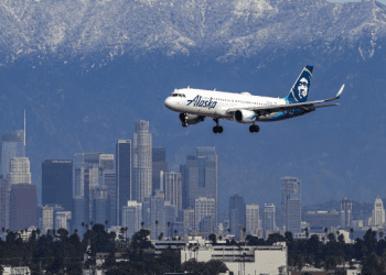 Your Ultimate Guide to Booking Flights and Stays in Los Angeles: Tips for First-Time Travelers