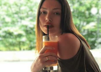 From Brunch to Date Night: Versatile Casual Dresses for Her Closet