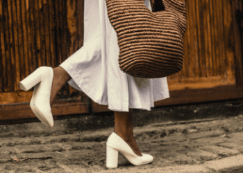 Comfort Meets Fashion: Must-Have Relaxed Shoes for Both Genders