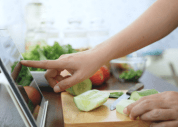 From Home Cook to Culinary Master: Embracing Online Learning to Become a Trained Chef
